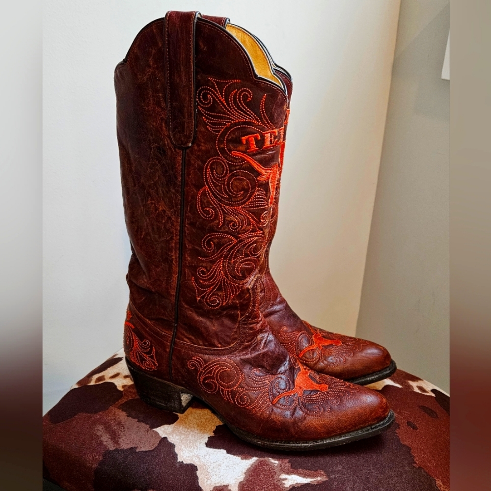 Texas Longhorns Gameday Womens Cowboy Boots College Team Brass UT size 8